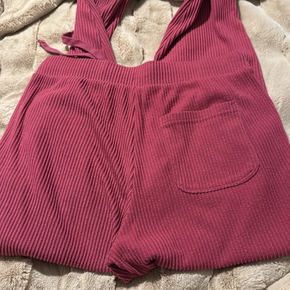 Alo Yoga Muse Limited Edition Burgundy Truffle Sweatpants Size Large - Picture 4 of 9